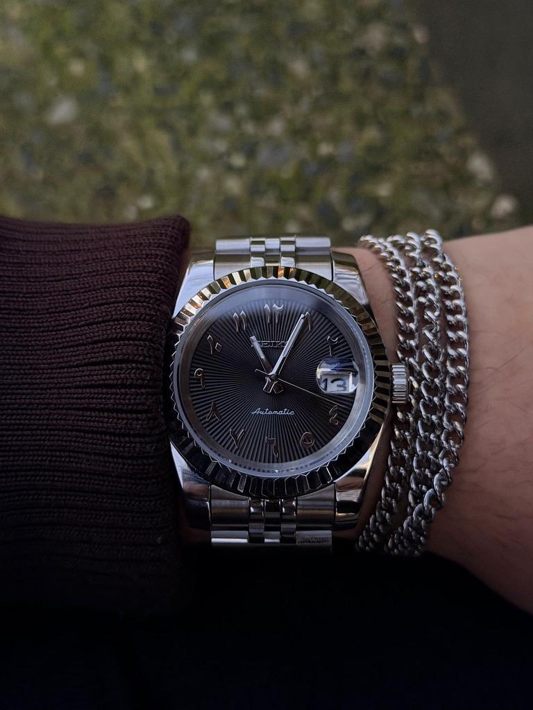 Watch 8